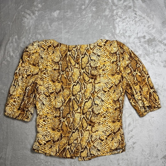 Reformation Eliana Boa Snakeskin Animal Print V Neck Button Front Blouse Small - Picture 12 of 16